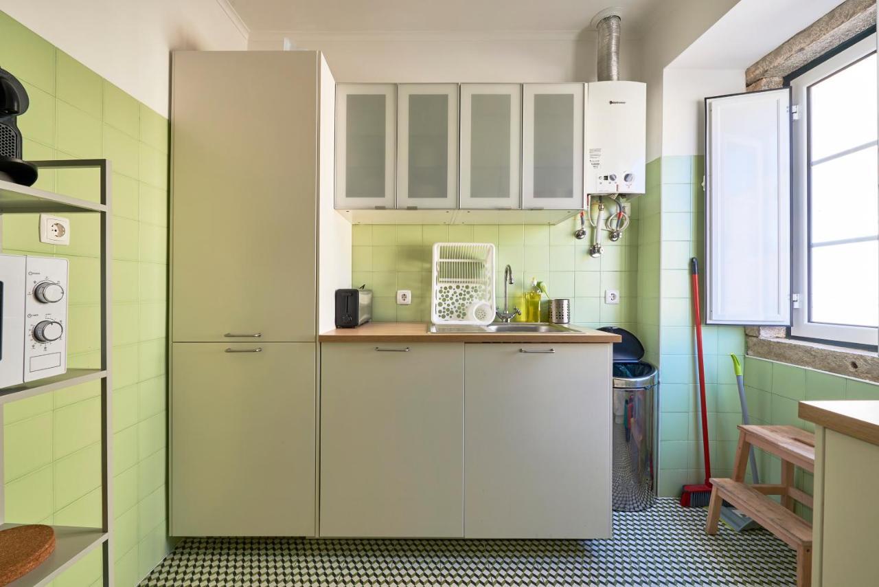 Elegant Riverview Apartment In Historical Lisboa Ngoại thất bức ảnh