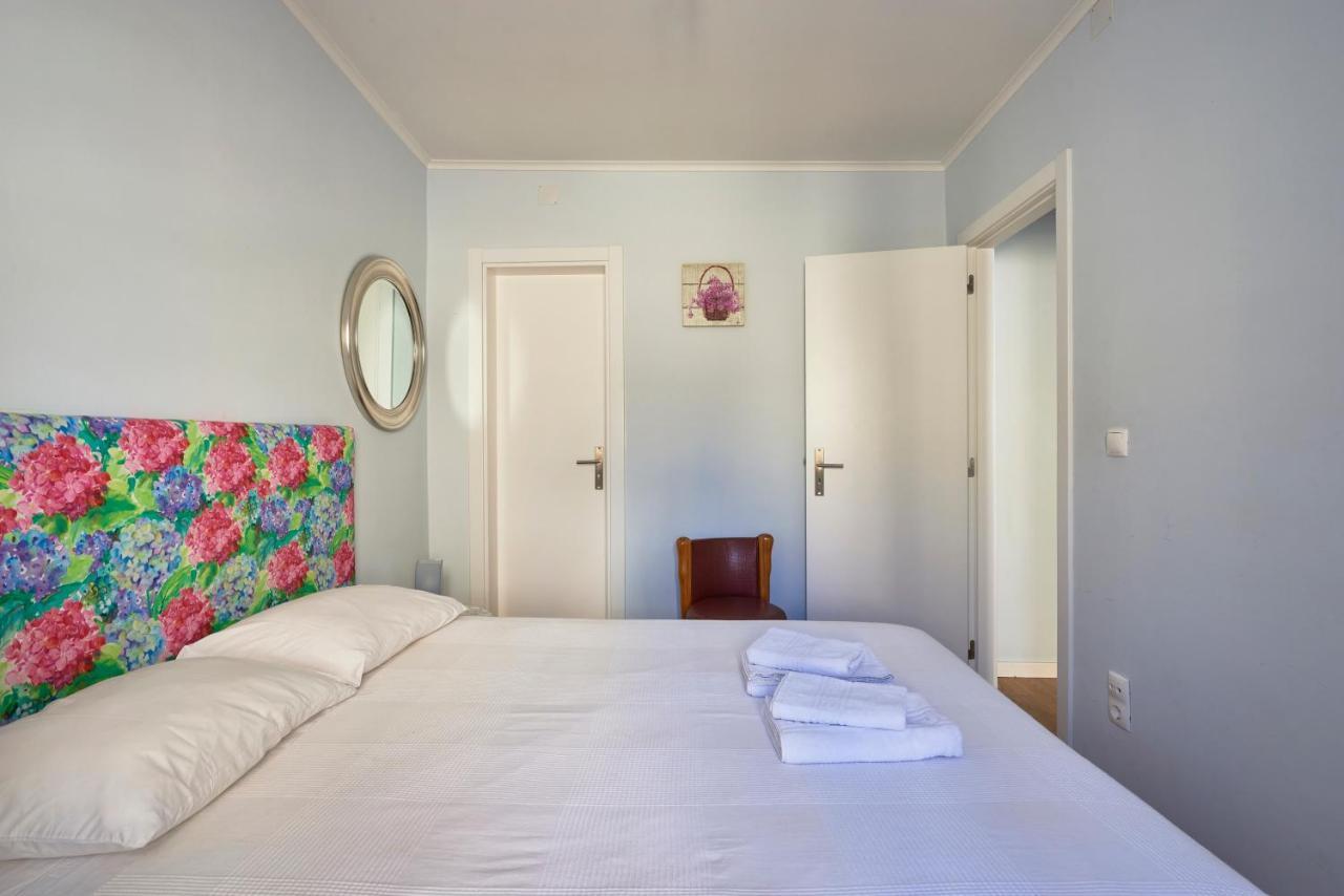 Elegant Riverview Apartment In Historical Lisboa Ngoại thất bức ảnh